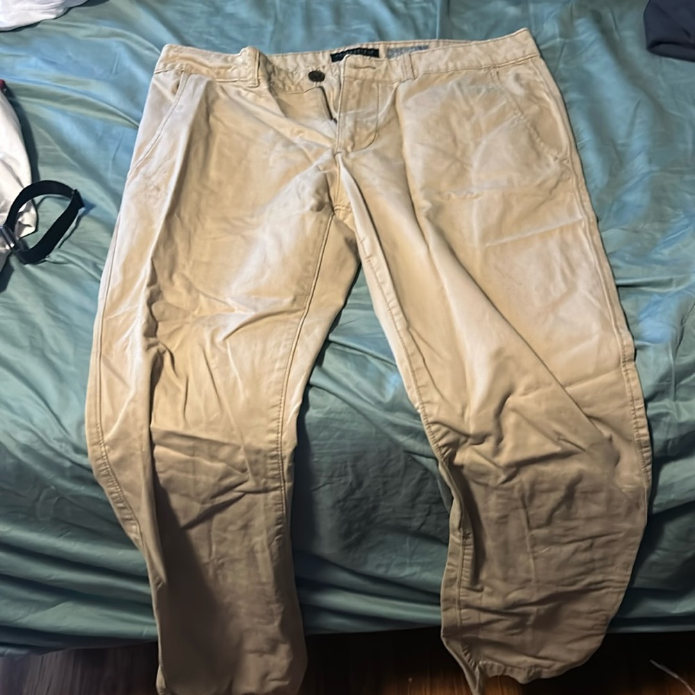 Aeropostale khakis